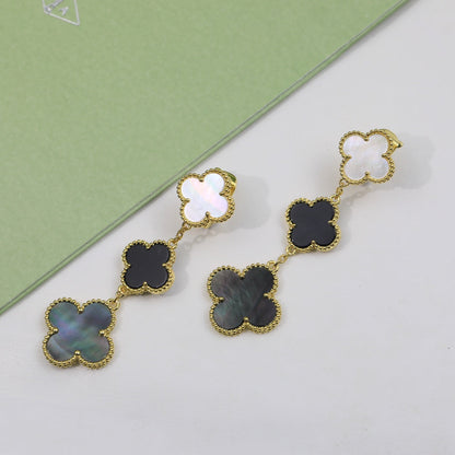 Magic Alhambra Three Pearls Motifs Earrings