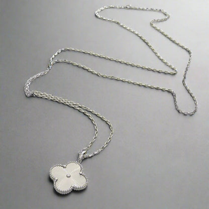 Magic Alhambra Necklace