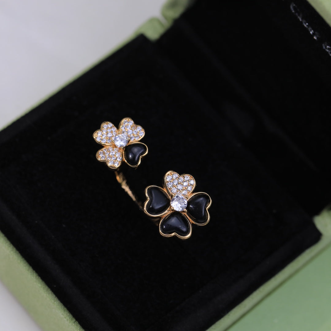 Cosmos Between the Finger Diamond Ring