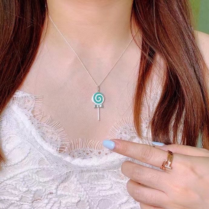 T Lollipop Charm Chain Necklace
