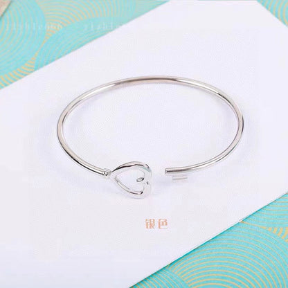 T Heart Key Wire Bracelet