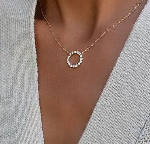 T Circle Diamonds Necklace