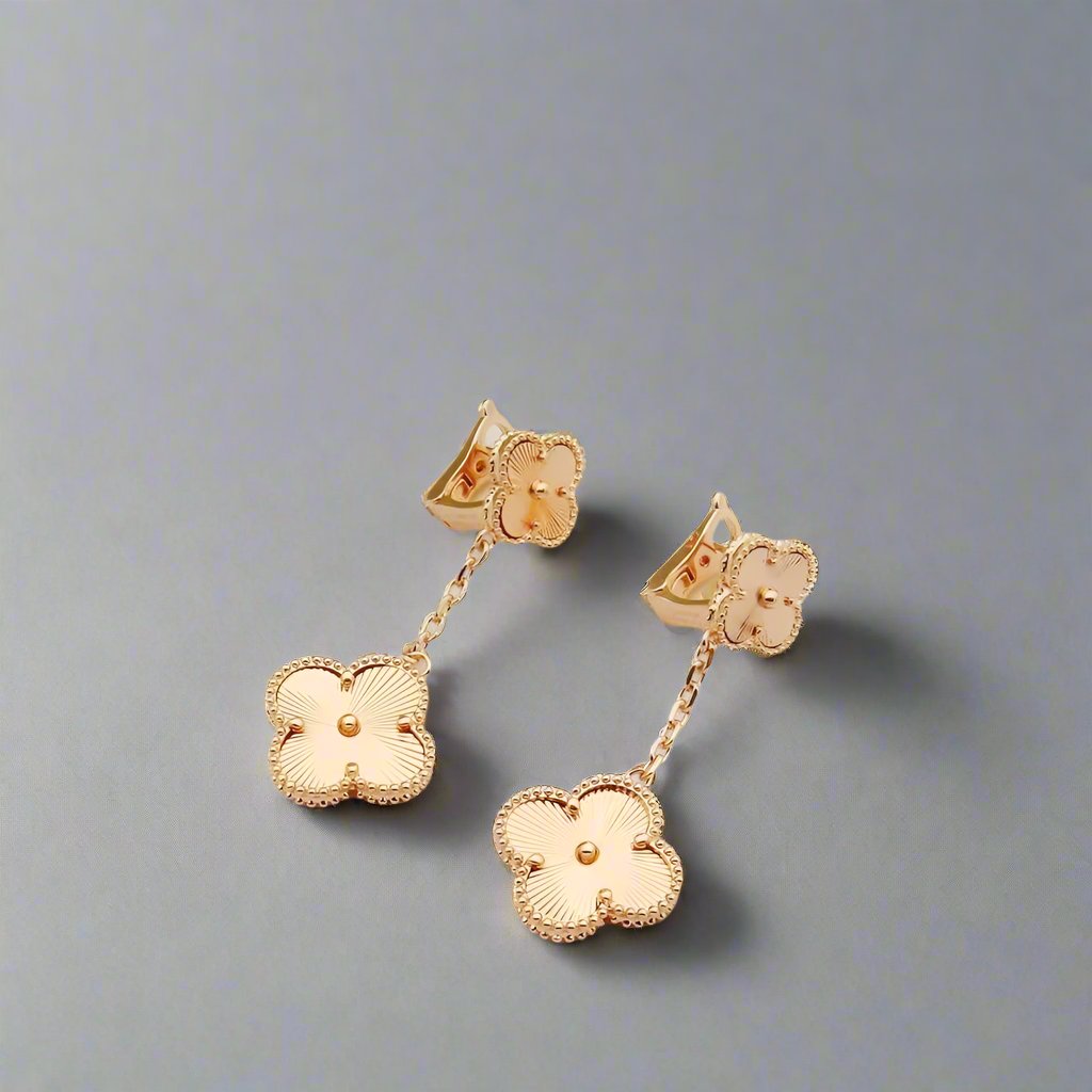 Magic Alhambra Earclips Earrings