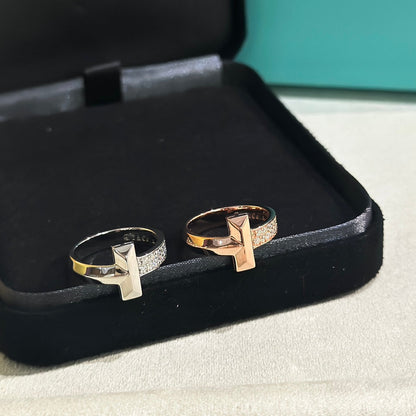 T T1 Diamonds Ring