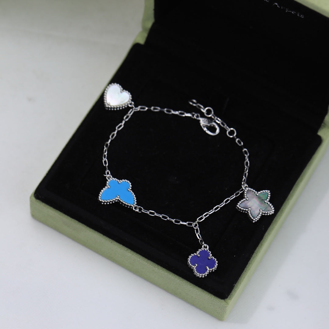 Sweet Alhambra Four Motifs Bracelet