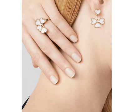 Sweet Alhambra Effeuillage Pearls Ring