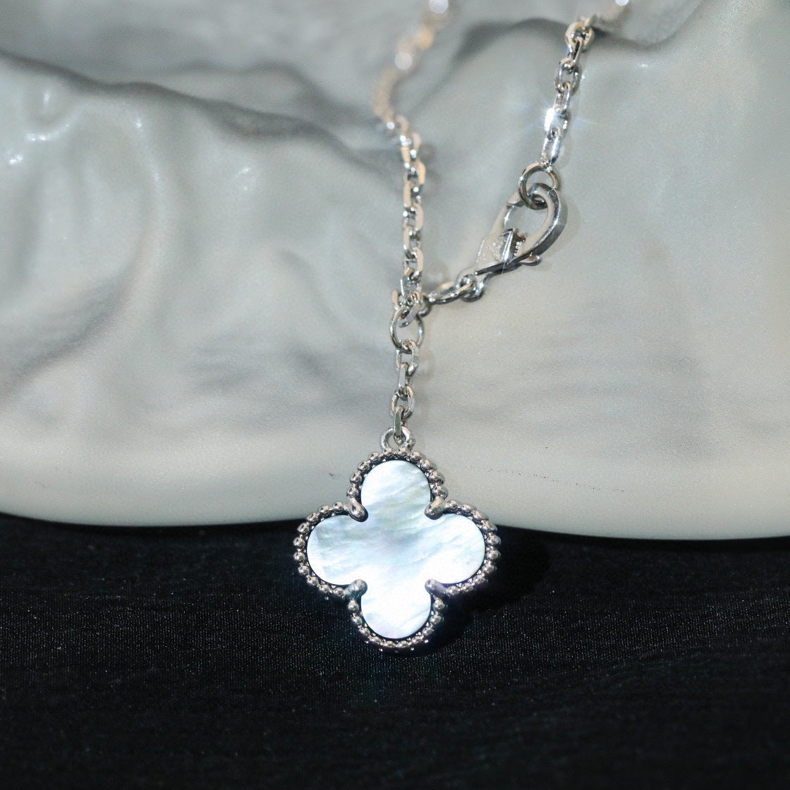 Magic Alhambra Six Motifs Necklace