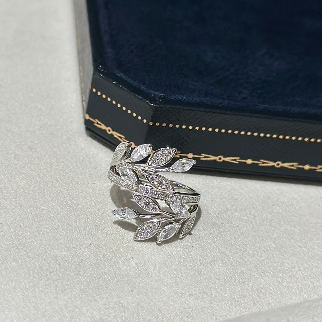 T Victoria Diamond Vine Bypass Ring