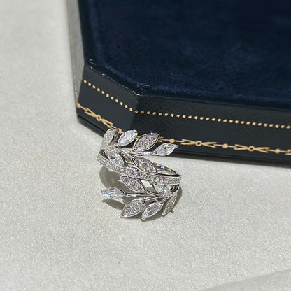T Victoria Diamond Vine Bypass Ring