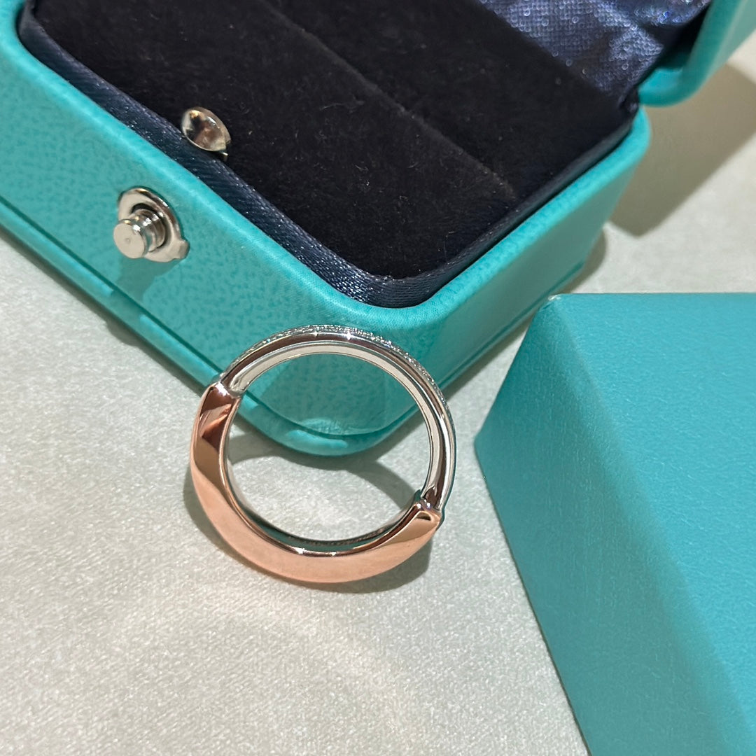 T Lock Diamond Rose Gold Ring