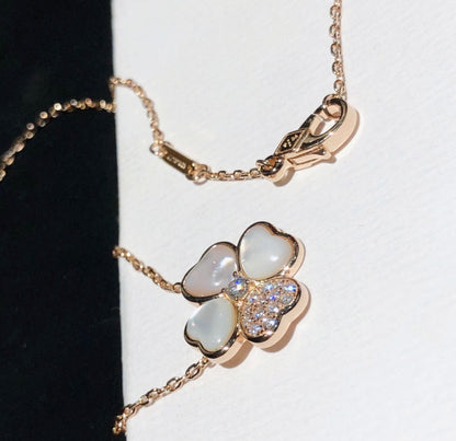 Cosmos Clip pendant Necklace