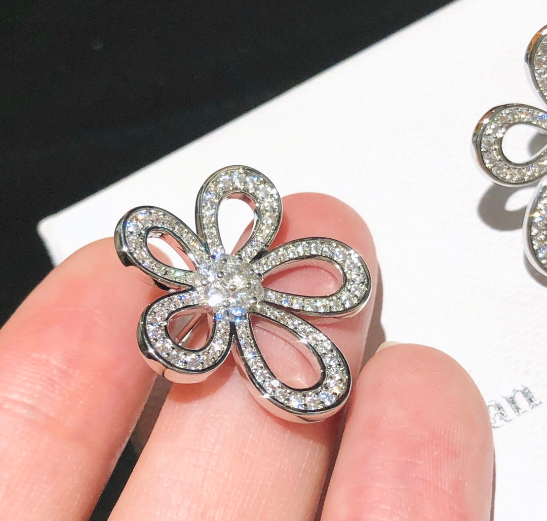 Flowerlace Earrings