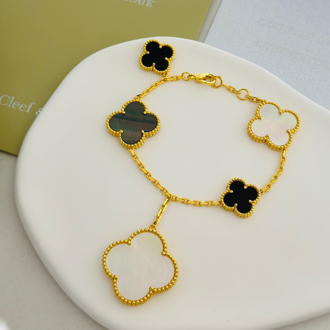 Magic Alhambra Five Motifs Clover Bracelet