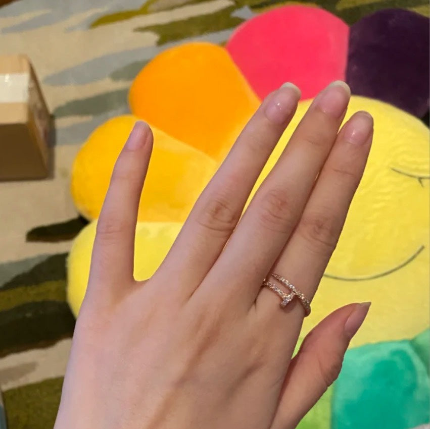 Juste Un Clou Full Diamond Ring