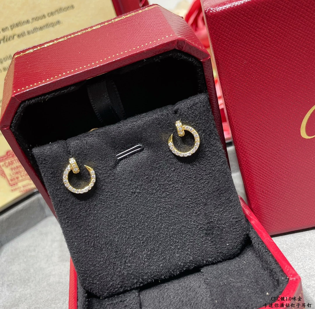 Juste Un Clou Diamonds Earrings