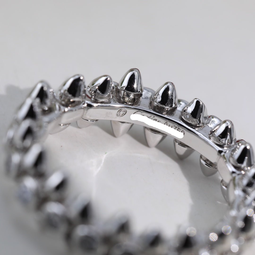 Clash De Diamond Ring
