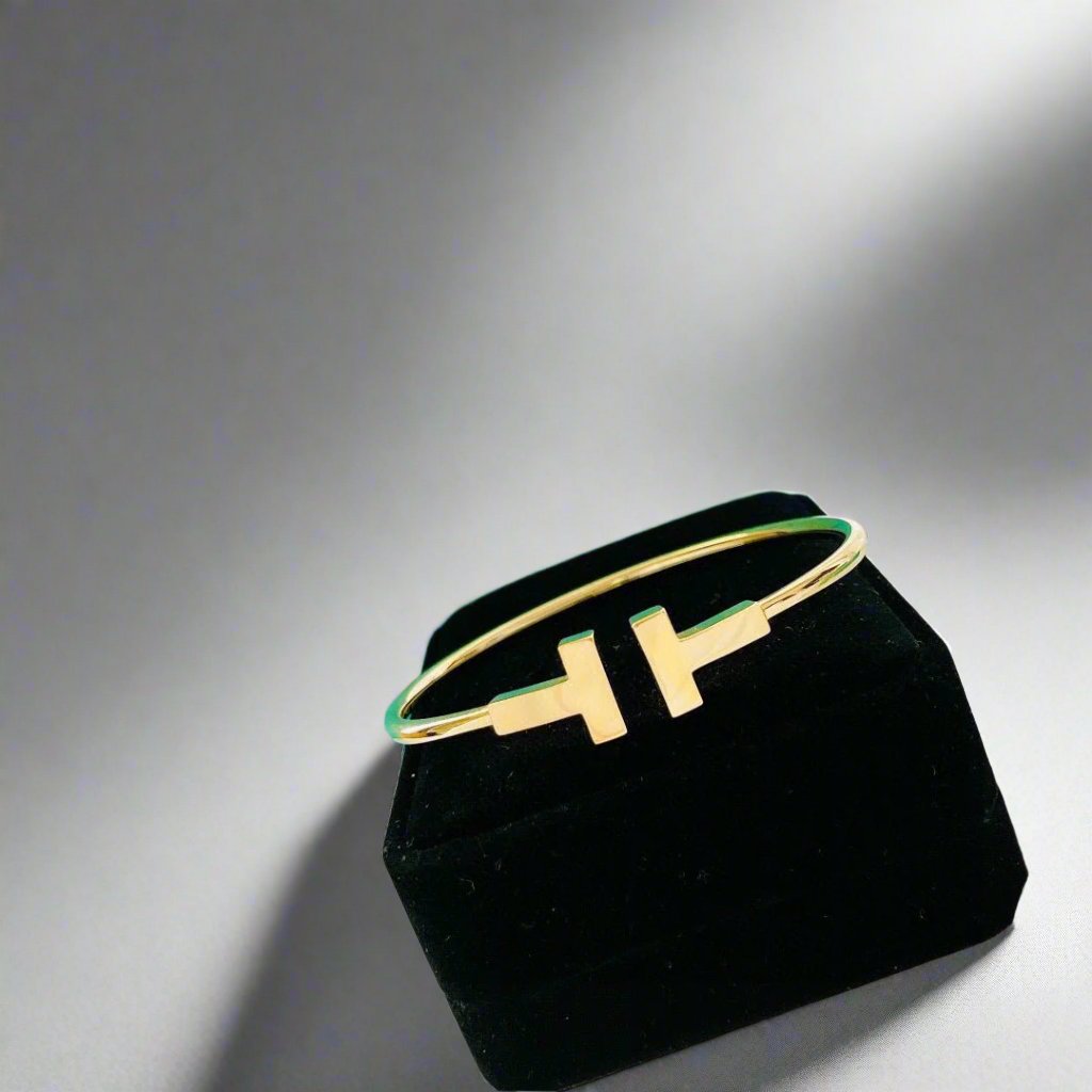 T Wire Bracelet