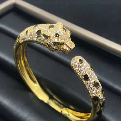 Panthère de Leopard Head Bracelet Diamond